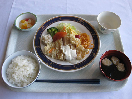 昼食